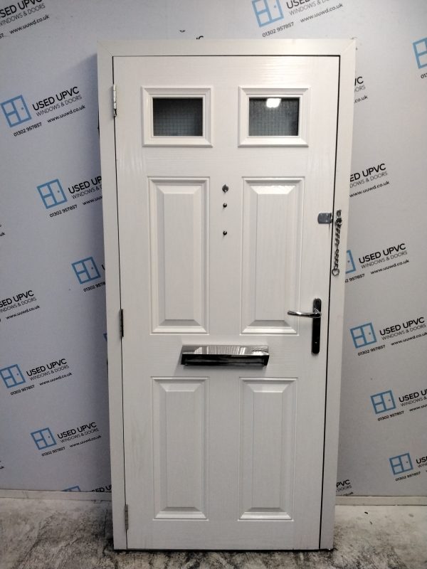 Used Red Composite Front Door 900mm x 1965mm 0658 - Image 2
