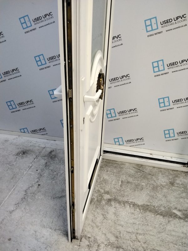 Used White Upvc Front Door 925mm x 2085mm 0741 - Image 5