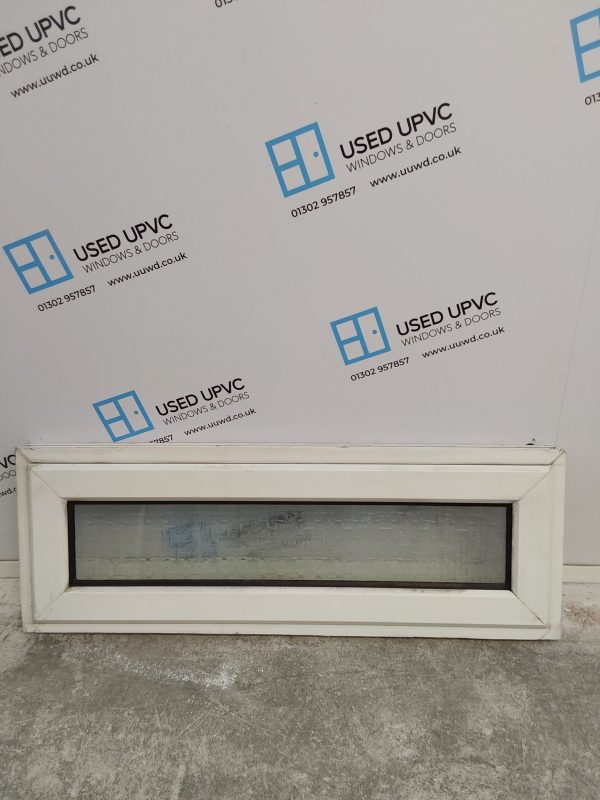 Used White Upvc Window 1060mm x 370mm W0057