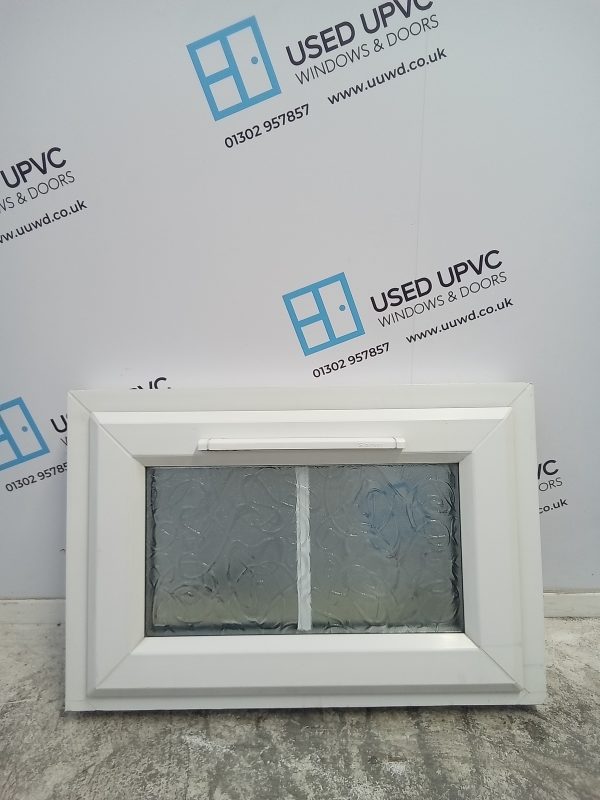 Used White Upvc Window 620mm x 415mm W0079
