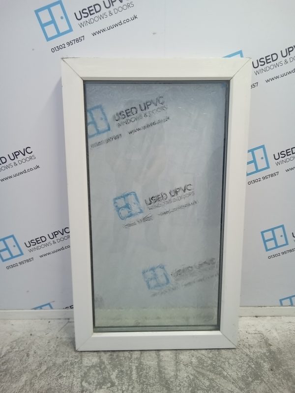 Used White Upvc Window 590mm x 1000mm W0092