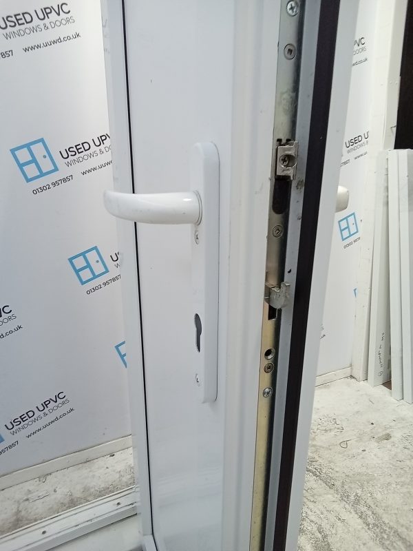 Used White Upvc Kennel/cattery Door (outward opening) 615mm x 1865mm 0718 - Image 7