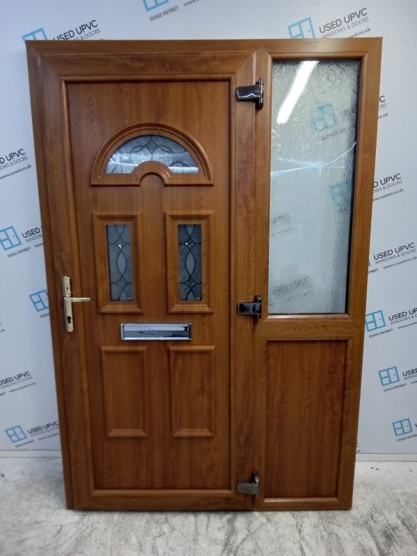 Used Oak Upvc Front Door And Side 1360mm x 2050mm DS038 - Image 2