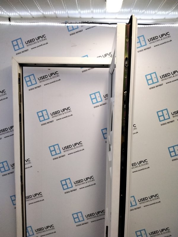 Used White Upvc Front Door 870mm x 2070mm 0786 - Image 4