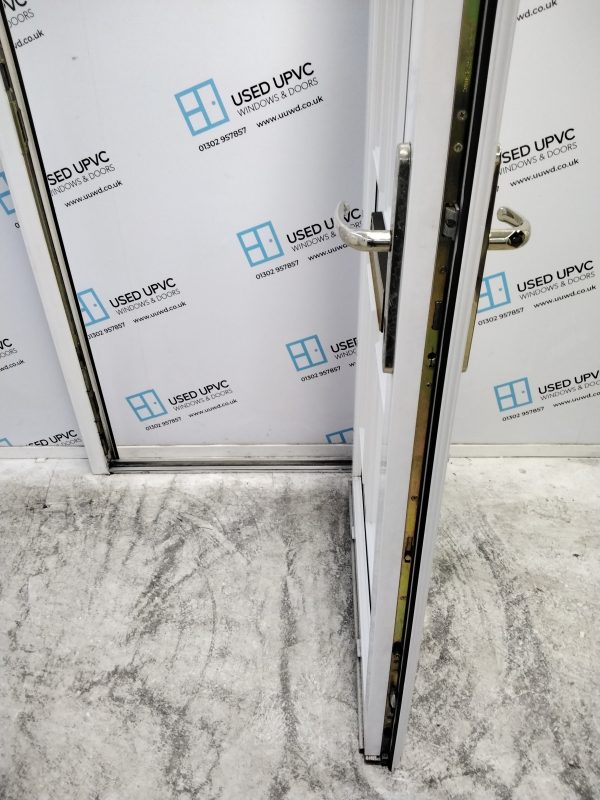 Used White Upvc Front Door 870mm x 2070mm 0786 - Image 5