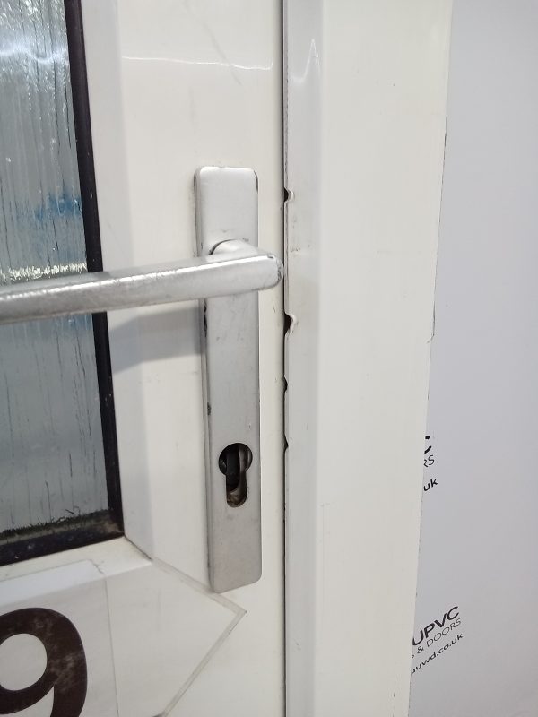 Used White Upvc Front Door 885mm x 2055mm 0769 - Image 5