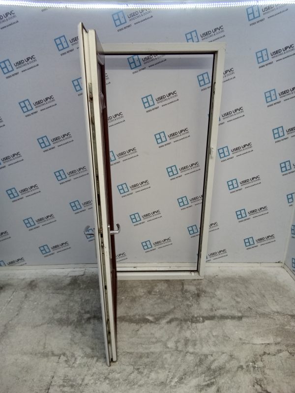 Used Rosewood Upvc Front Door 950mm x 2060mm 0144 - Image 3