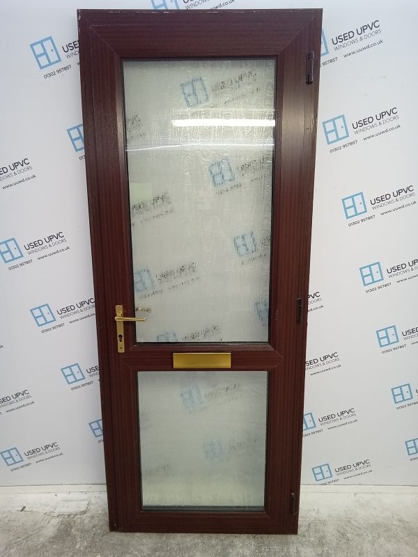 Used Woodgrain Upvc Front Door 900mm x 2250mm 0702 - Image 2