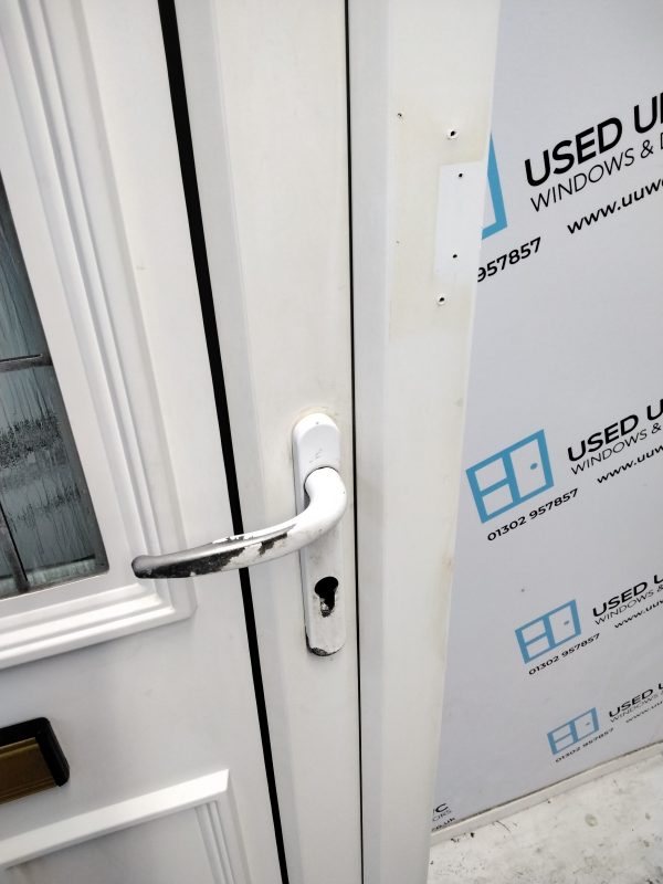 Used White Upvc Front Door 890mm x 2050mm (Reduce To 870mm x 2030mm) 0231 - Image 6