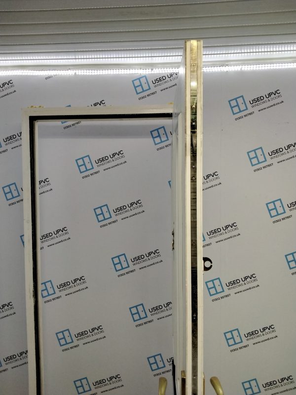 Used White Composite Front Door 905mm x 2085mm 0582 - Image 4