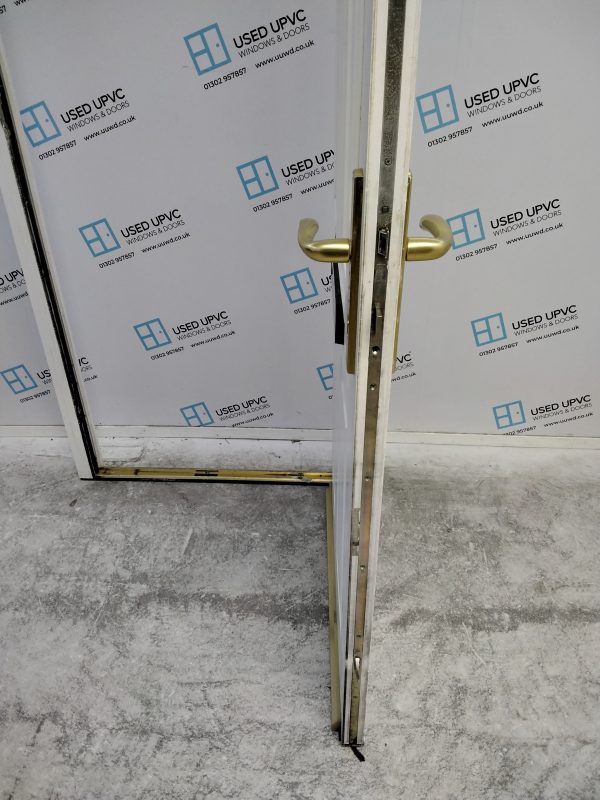 Used White Composite Front Door 905mm x 2085mm 0582 - Image 5