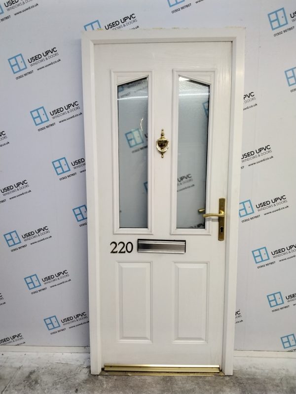 Used White Composite Front Door 905mm x 2085mm 0582