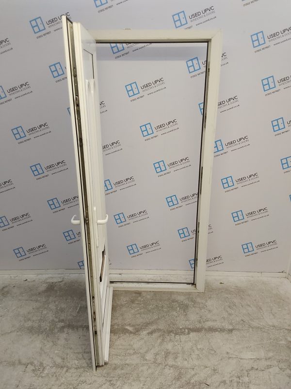 Used White Upvc Front Door 920mm x 2030mm (reduce to 890mm) 0164 - Image 3