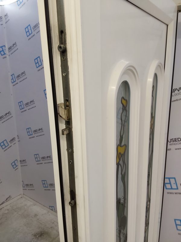 Used White Upvc Front Door 920mm x 2030mm (reduce to 890mm) 0164 - Image 4