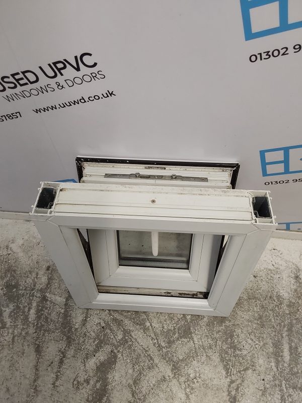 Used white upvc window 390mm x 415mm W0173 - Image 7