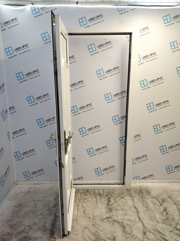Used White Upvc Front Door 935mm x 2090mm (Reduce To 865mm x 2090mm) C6015 - Image 3