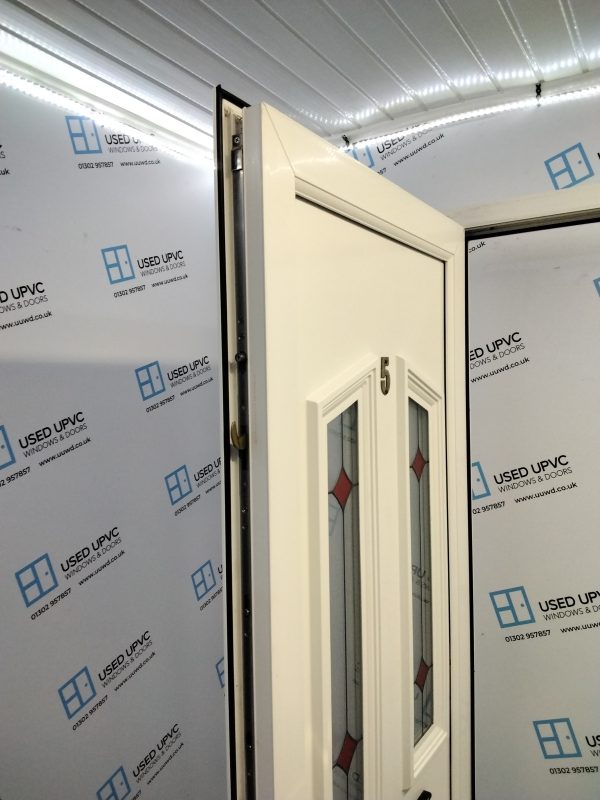 Used White Upvc Front Door 935mm x 2090mm (Reduce To 865mm x 2090mm) C6015 - Image 4