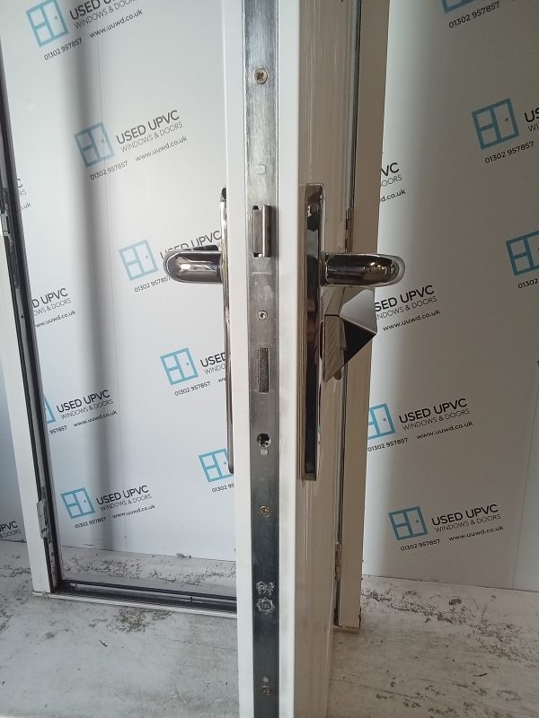 Used Black Composite Front Door 925mm x 2070mm 0864 - Image 6