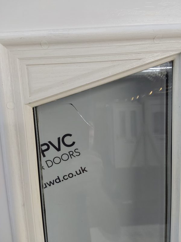 Used White Composite Front Door 925mm x 2095mm 0774 - Image 4