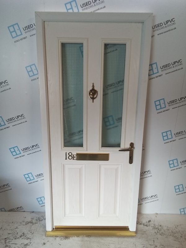 Used White Composite Front Door 900mm x 2010mm C11D32