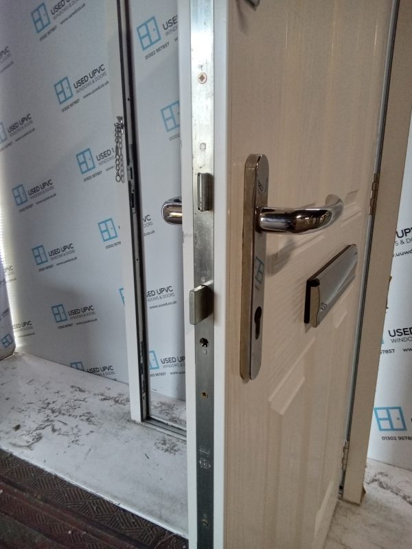 Used Black Composite Front Door 920mm x 2010mm C11D16 - Image 6