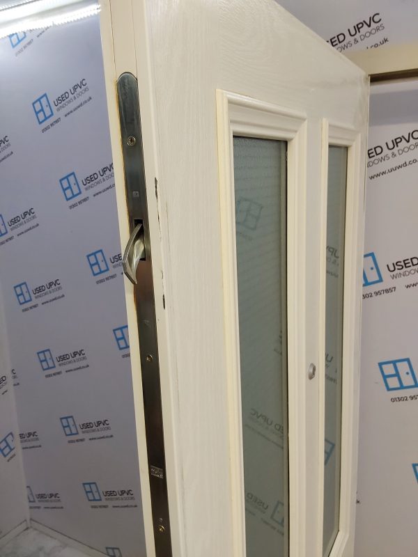Used White Composite Front Door 910mm x 2040mm 0593 - Image 8