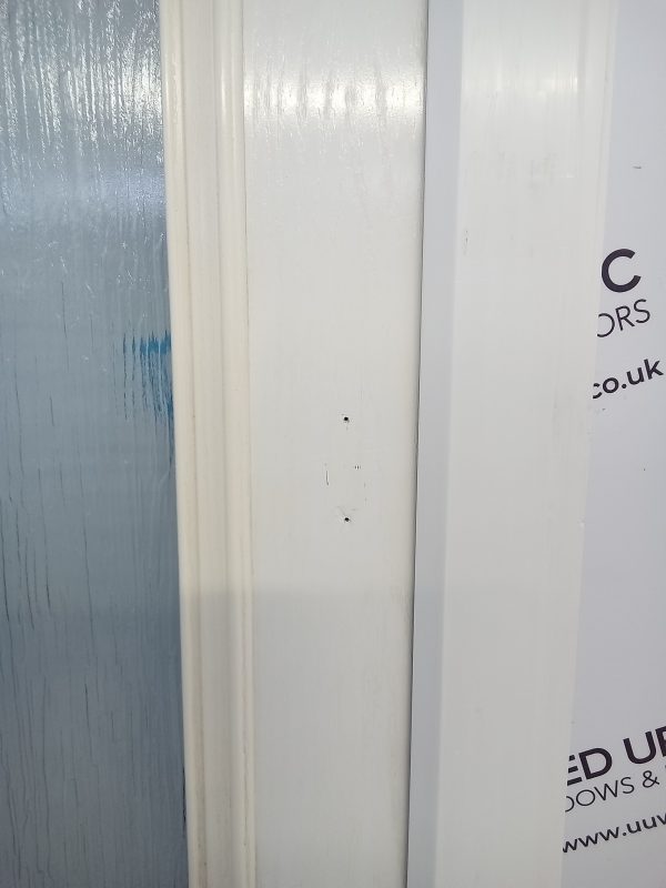 Used White Composite Front Door 905mm x 2050mm 0409 - Image 2