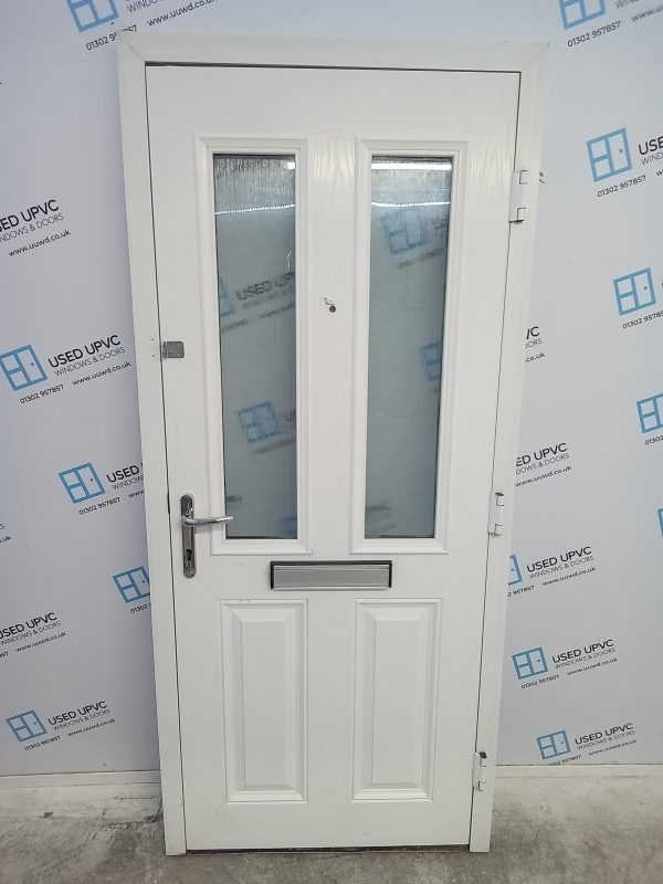 Used White Composite Front Door 905mm x 2050mm 0409 - Image 4