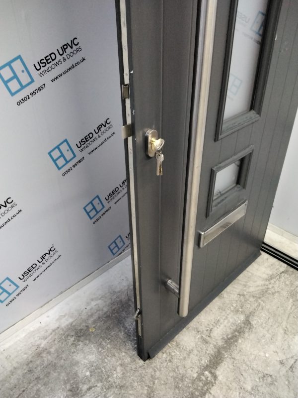 Used Anthracite Grey Composite Front Door 1000mm x 2065mm C6043 - Image 5