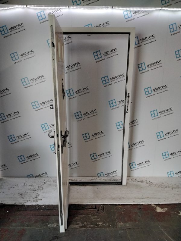 Used White Composite Front Door 900mm x 2000mm C1038 - Image 3