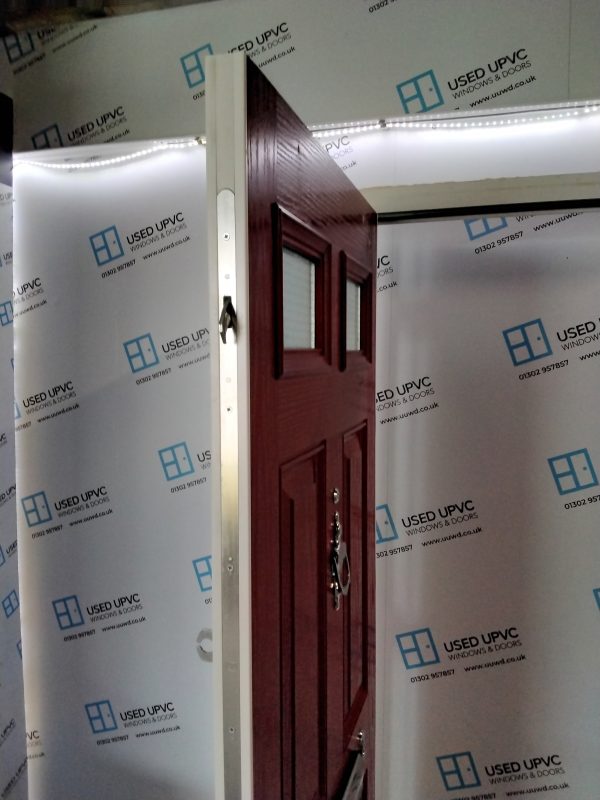 Used Red Composite Front Door 890mm x 2065mm C8D28 - Image 4