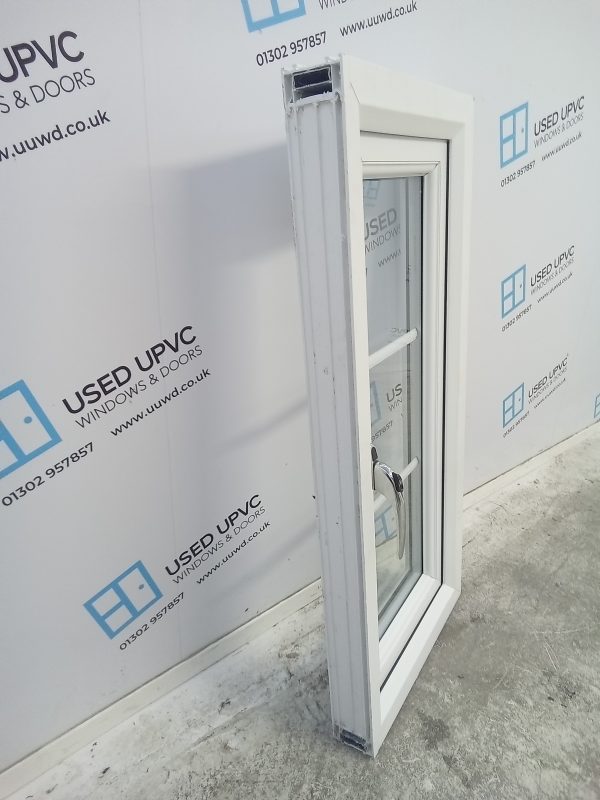 Used White Upvc Window 920mm x 415mm W0125 - Image 5
