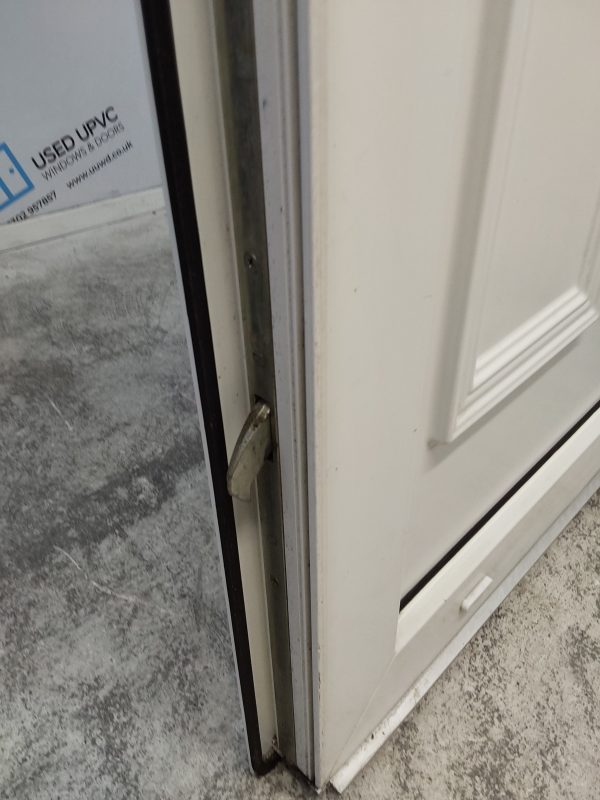 Used White Upvc Front Door 885mm x 2045mm C6058 - Image 8