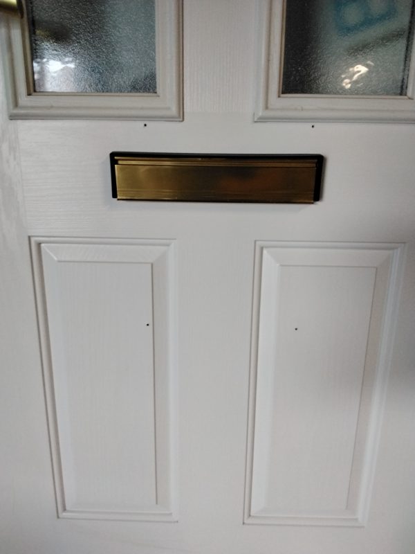 Used White Composite Front Door 920mm x 2090mm 0766 - Image 6