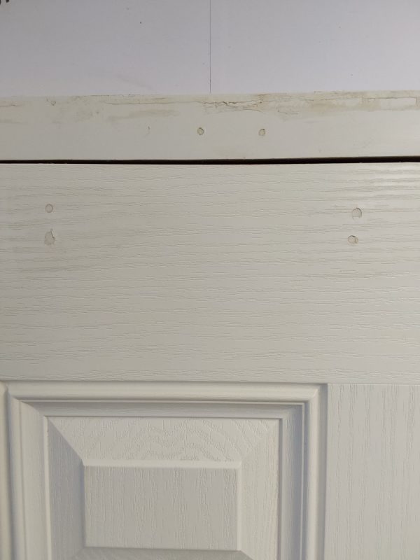 Used White Composite Front Door 910mm x 2080mm C8D30 - Image 5