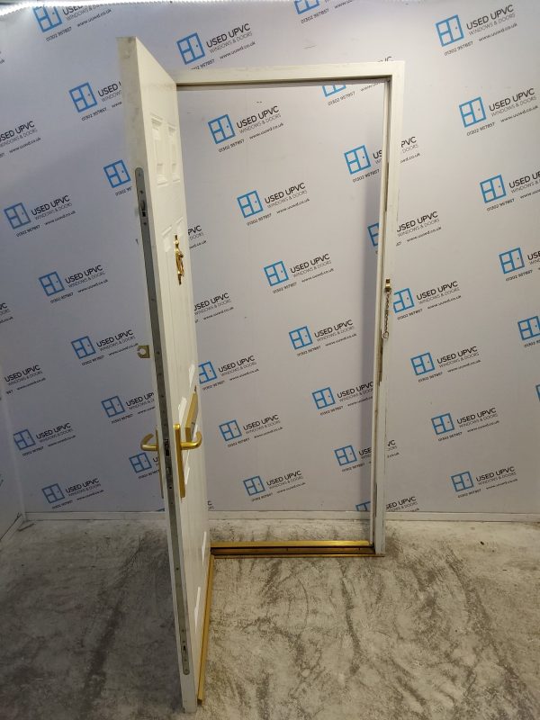 Used White Composite Front Door 910mm x 2080mm C8D30 - Image 4