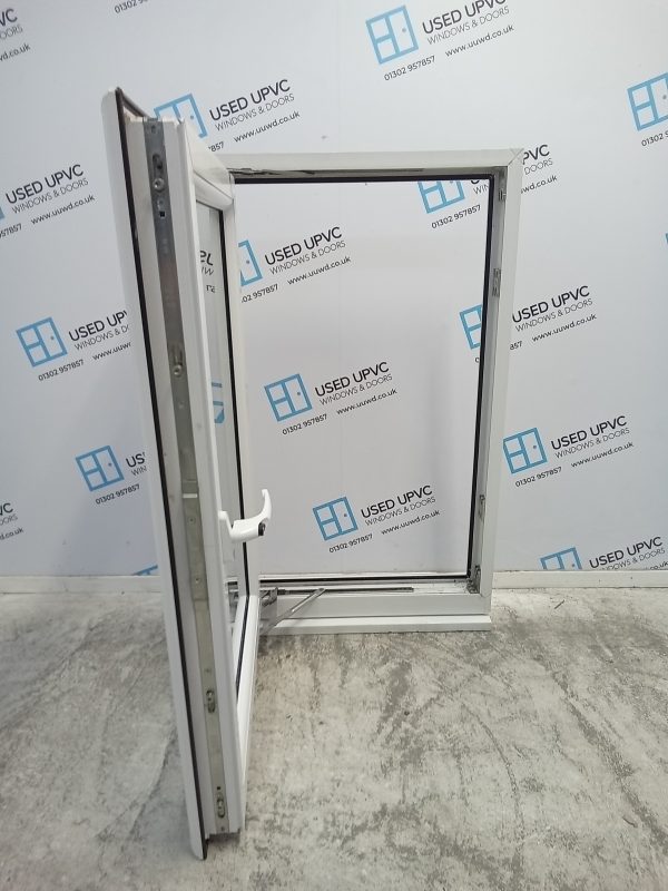 Used White Upvc Window 635mm x 980mm W0078 - Image 2