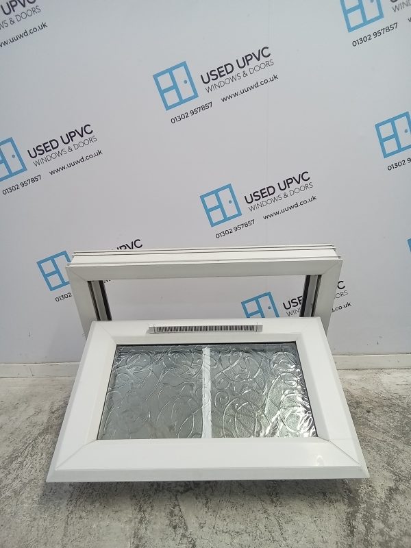 Used White Upvc Window 620mm x 415mm W0079 - Image 2