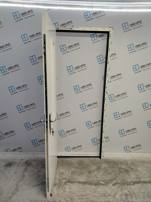 Brand New White Composite Door 900mm x 2075mm ND82 - Image 3