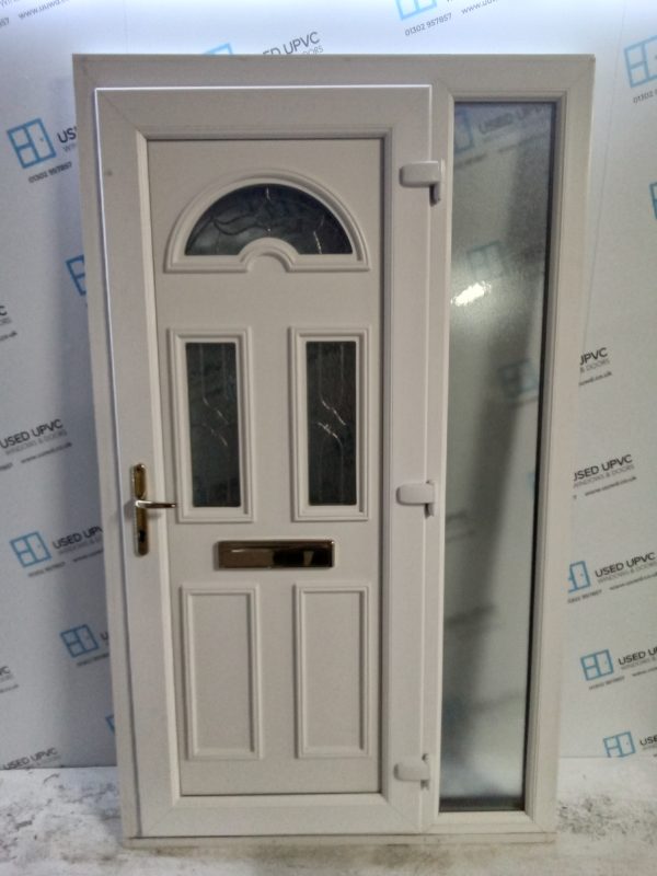 Used Rosewood Upvc Front Door And Side Panel 1220mm x 2065mm DS018 - Image 2