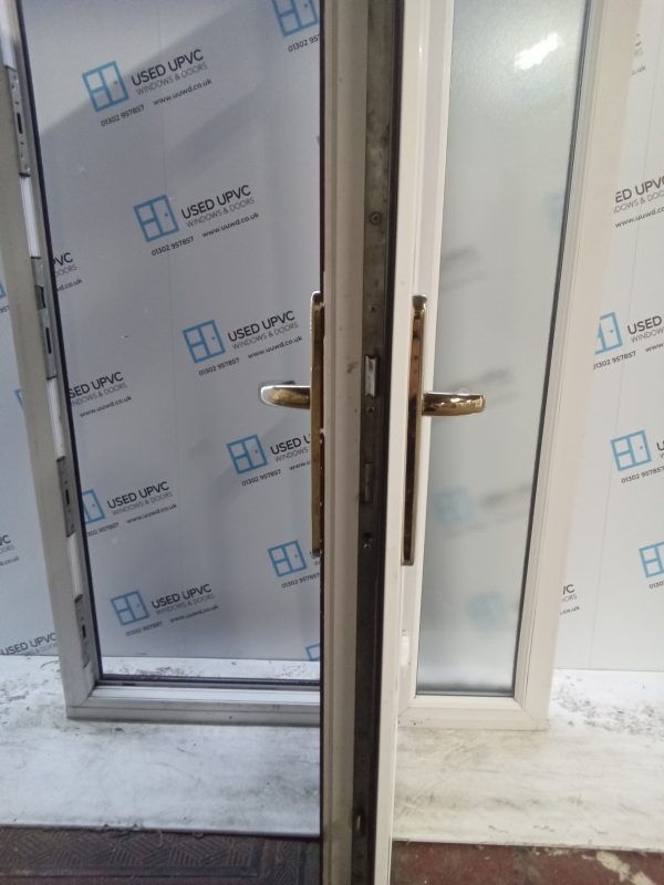 Used Rosewood Upvc Front Door And Side Panel 1220mm x 2065mm DS018 - Image 5