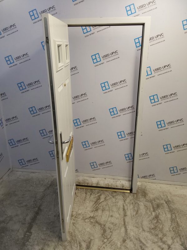 Used White Composite Front Door 870mm x 1960mm 0820 - Image 5