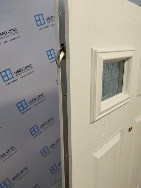 Used White Composite Front Door 870mm x 1960mm 0820 - Image 6