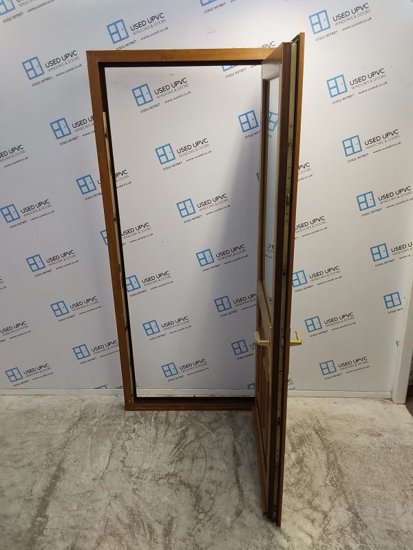 Used Oak Upvc Back Door 930mm x 2090mm (reduce to 910mm) C6044 - Image 3