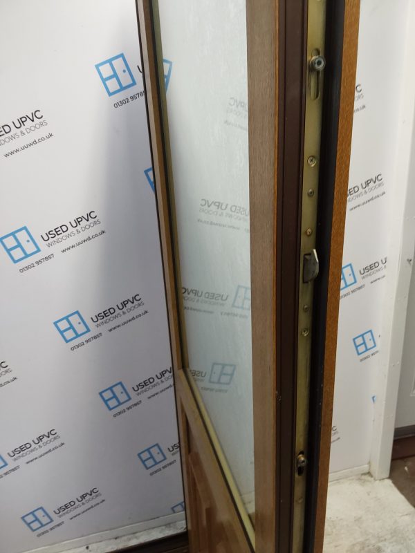 Used Oak Upvc Back Door 930mm x 2090mm (reduce to 910mm) C6044 - Image 6