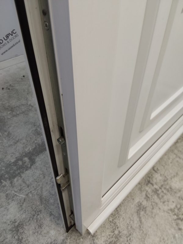 Used White Upvc Front Door 920mm x 1970mm (reduce to 905mm) C6029 - Image 6