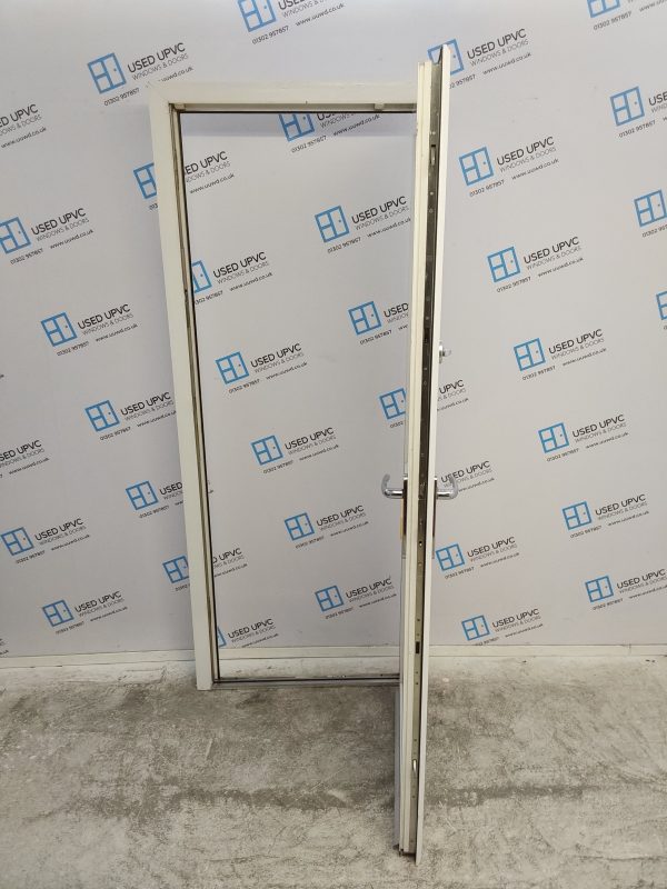Used White Upvc Front Door 845mm x 2055mm 0770 - Image 3