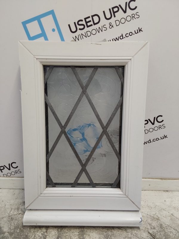 Used White Upvc Window 320mm x 480mm W0196