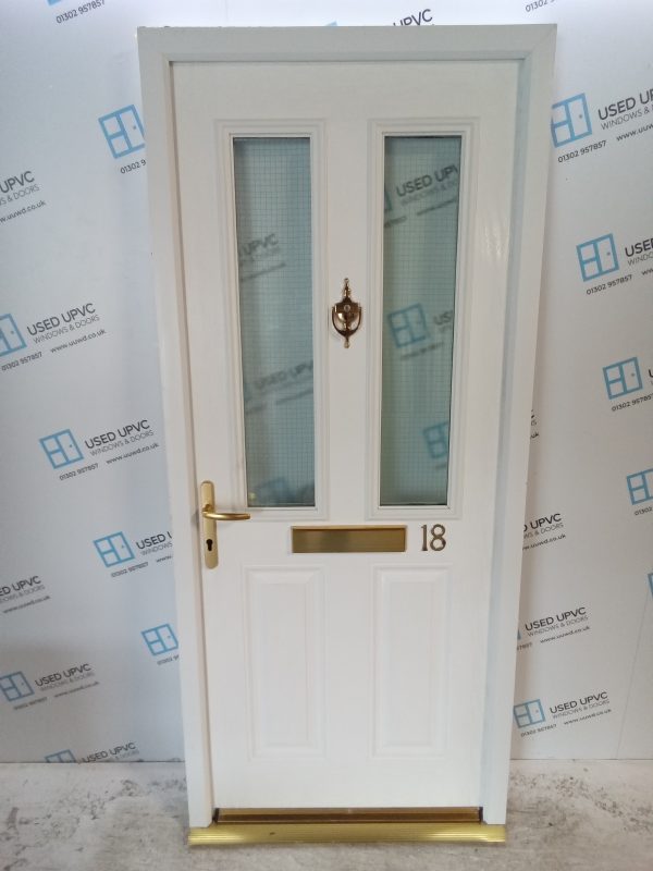 Used White Composite Front Door 905mm x 2080mm C9D28