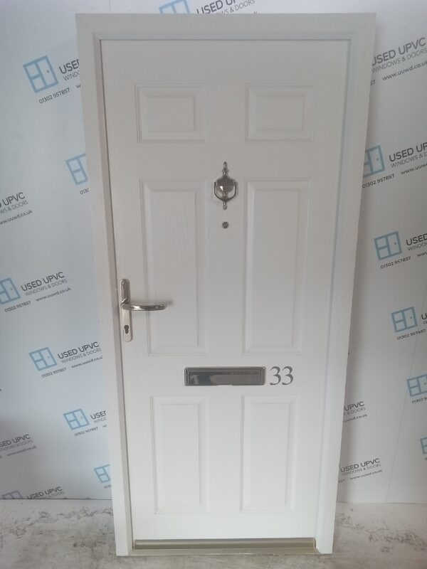 Used White Composite Front Door 915mm x 2030mm C9D38